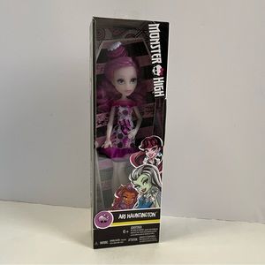 MONSTER HIGH DOLL ARI HAUNTINGTON DESSERT GHOULS CAKE DOLL NRFB 2016 toy